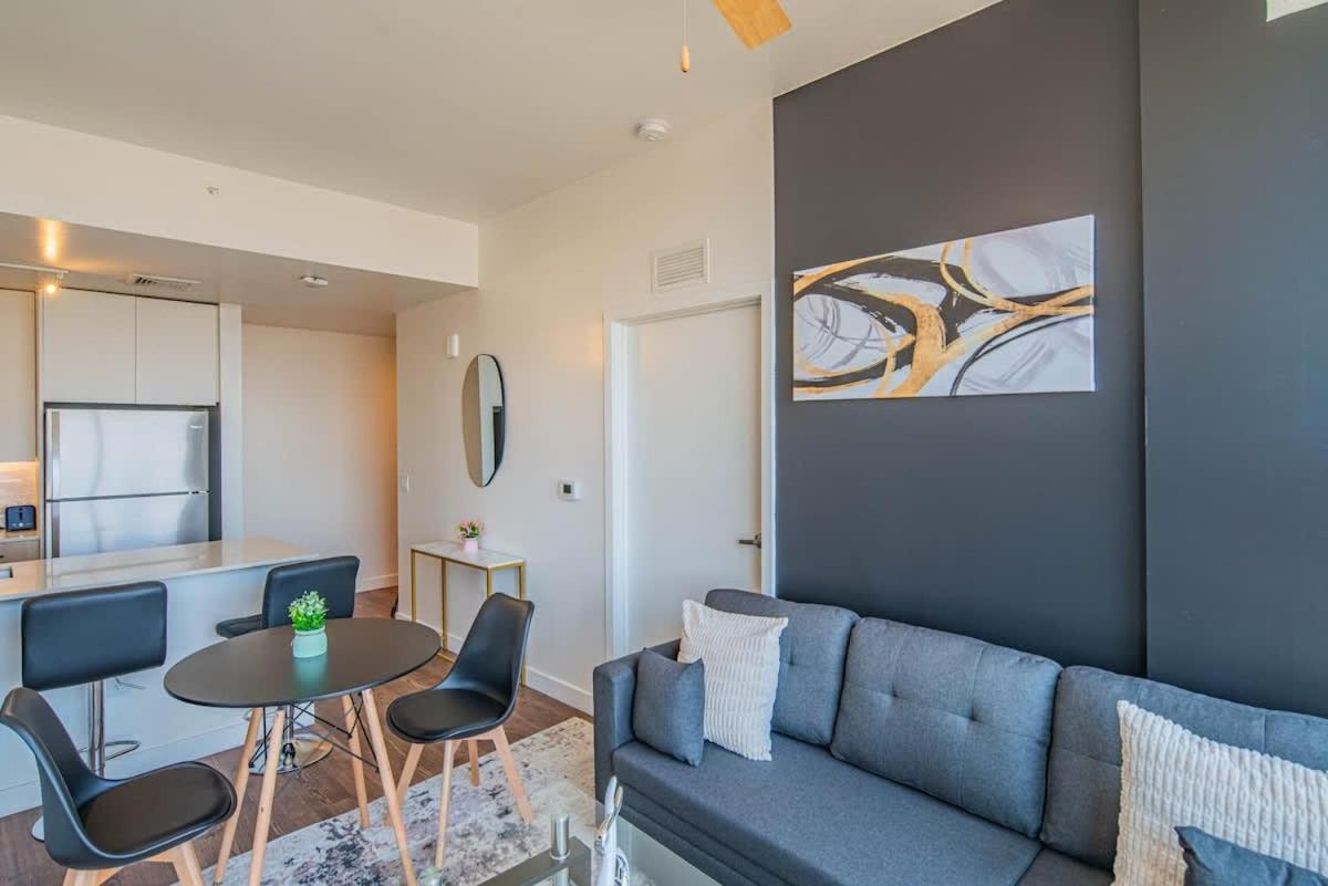 Апартаменти Detailed 2Bd, Highrise Dt, Pool, Gym, Parking, Sleeps 8 Фінікс Екстер'єр фото