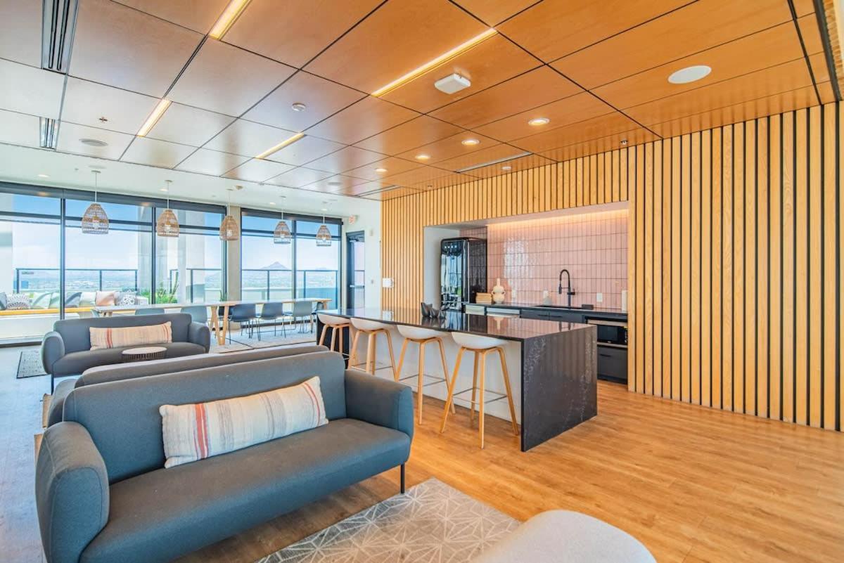 Апартаменти Detailed 2Bd, Highrise Dt, Pool, Gym, Parking, Sleeps 8 Фінікс Екстер'єр фото